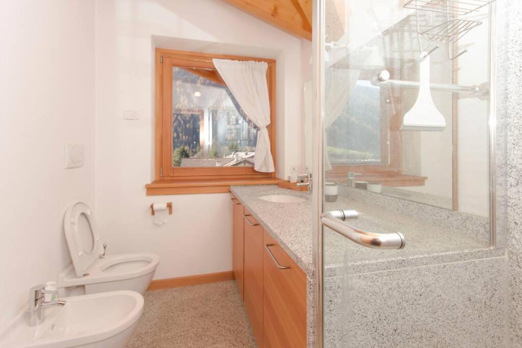 Lovely Apt In Pinzolo Val Rendena 7 Exterior photo
